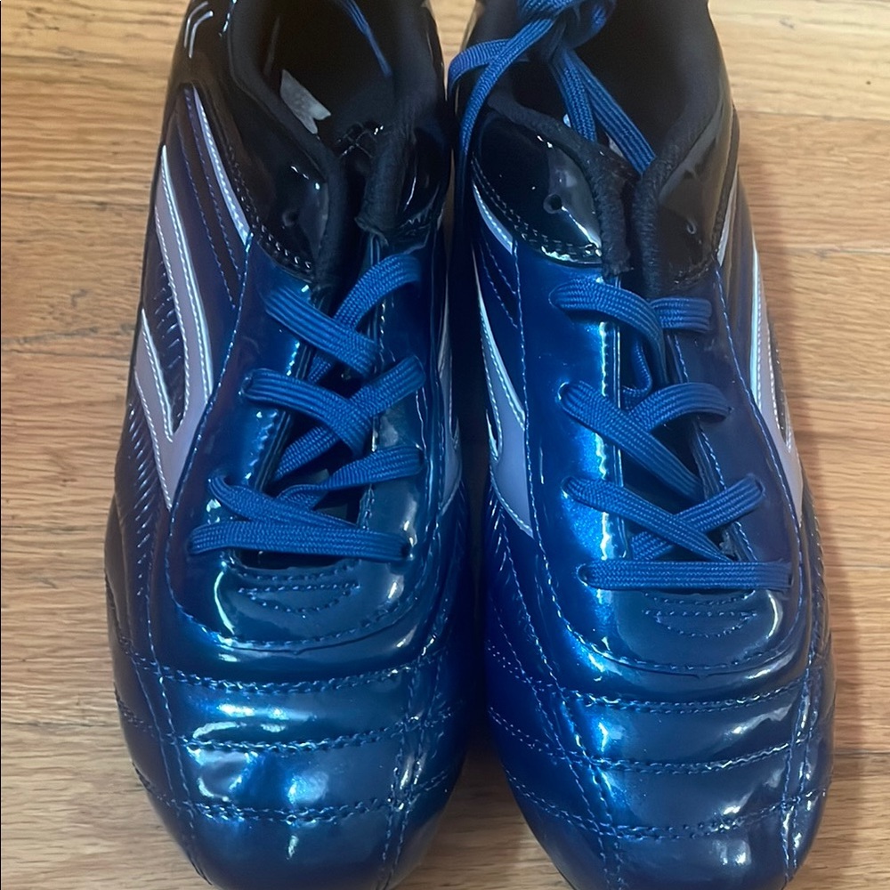 SHEIN Blue and Black Athletic Shoes with Glossy Finish